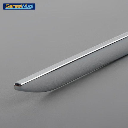 Chrome Stripe Mercy W212 Pre-FL Garnish Moulding E300