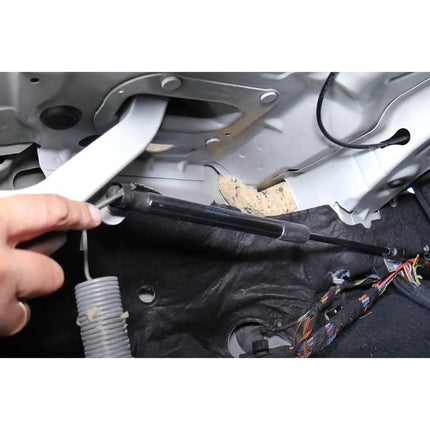 BMW F30 320 328 Per Shock Trunk Strut Kap Bagasi