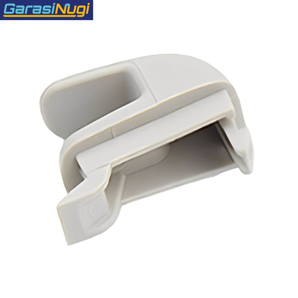 Coat Hook For Mercedes W212 W222 W117 W218 Penggantung Baju Tiang Tengah B Pillar E200 S450 CLA CLS