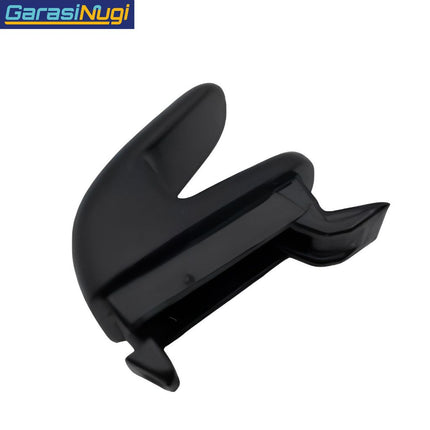 Coat Hook For Mercedes W212 W222 W117 W218 Penggantung Baju Tiang Tengah B Pillar E200 S450 CLA CLS