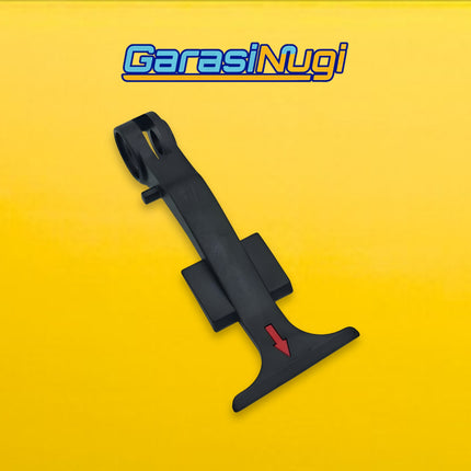 Hood Pull Mercy W220 Latch Handle Tarikan Kap Mesin Original Mercedes S300
