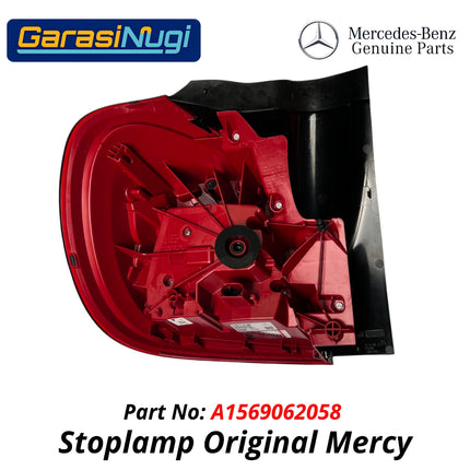 Stop Lamp Mercy W156 Lampu Rem Belakang Rear Brake Light GLA200 GLA45 AMG